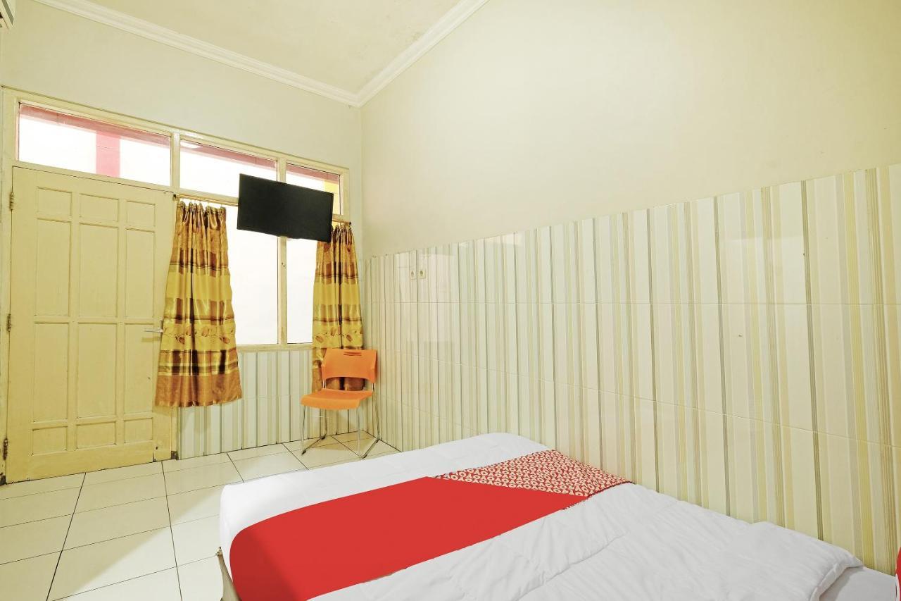 Oyo 91453 Hotel Srikandi Gejayan Maguwo Ngoại thất bức ảnh