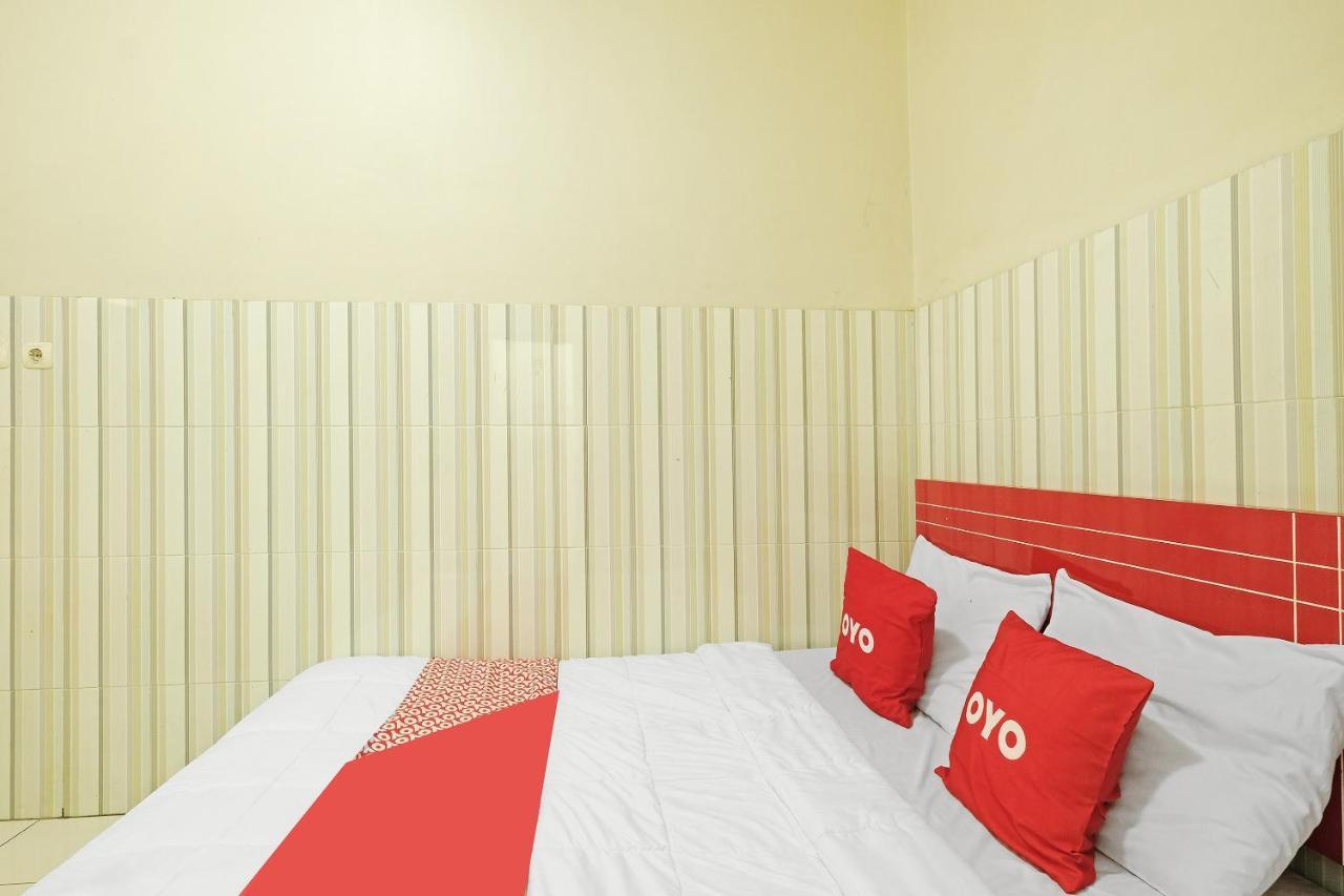 Oyo 91453 Hotel Srikandi Gejayan Maguwo Ngoại thất bức ảnh