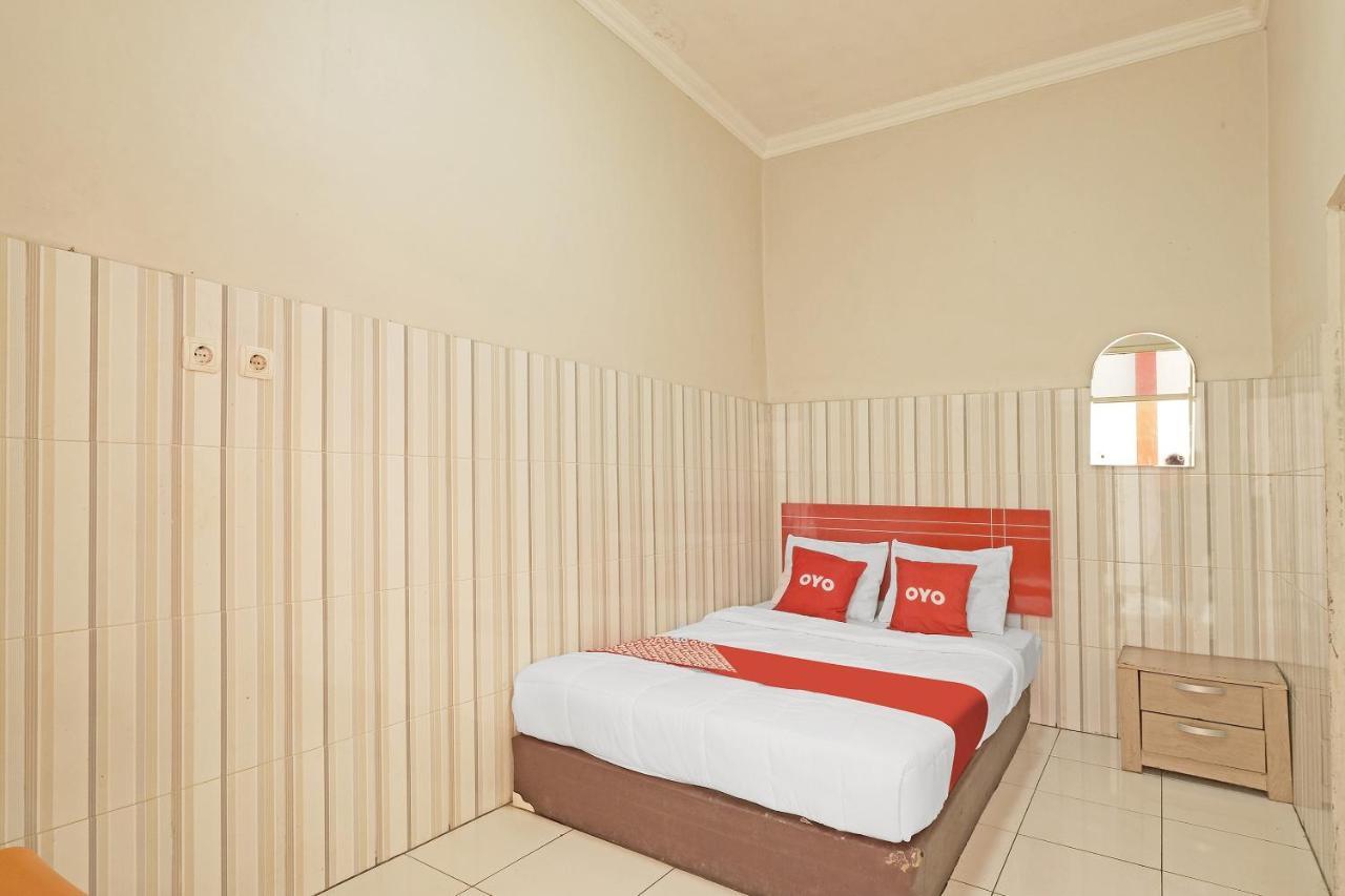 Oyo 91453 Hotel Srikandi Gejayan Maguwo Ngoại thất bức ảnh