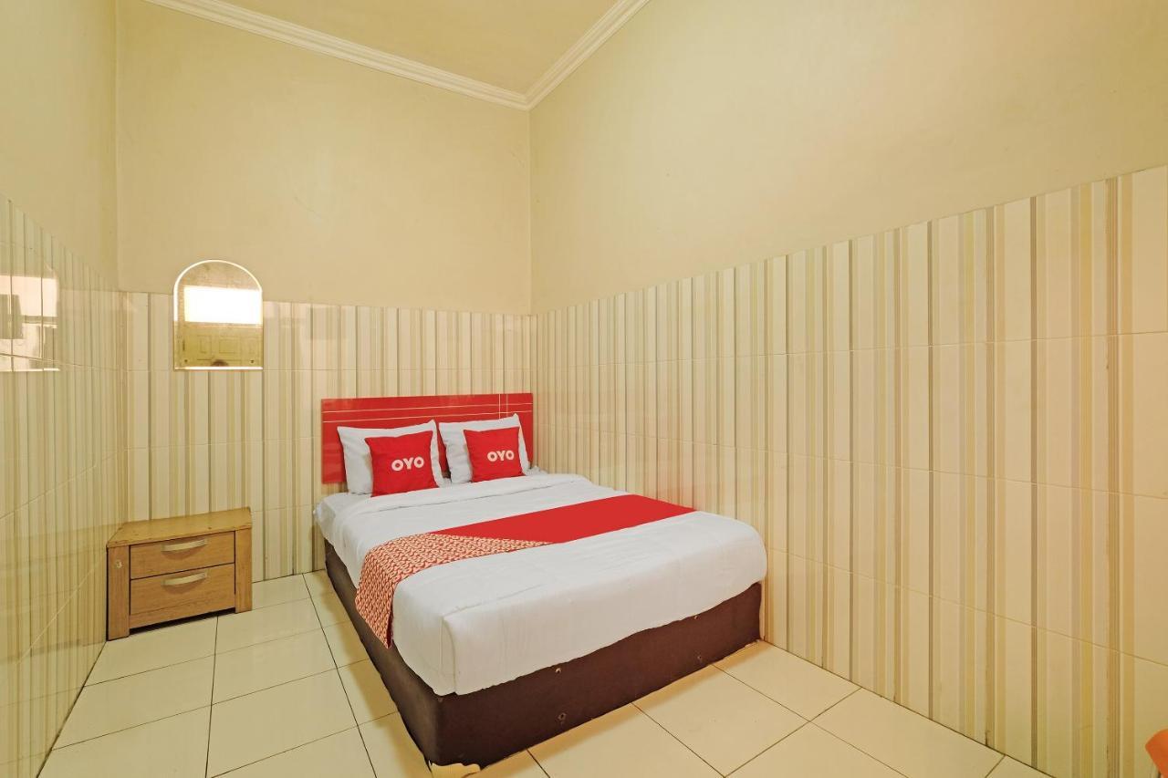 Oyo 91453 Hotel Srikandi Gejayan Maguwo Ngoại thất bức ảnh