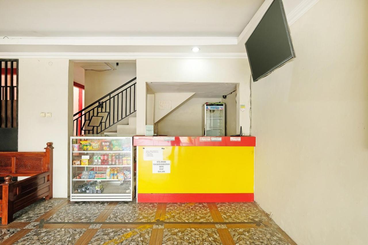 Oyo 91453 Hotel Srikandi Gejayan Maguwo Ngoại thất bức ảnh